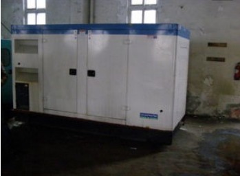 石峰康明斯150kw大型柴油二手发电机组